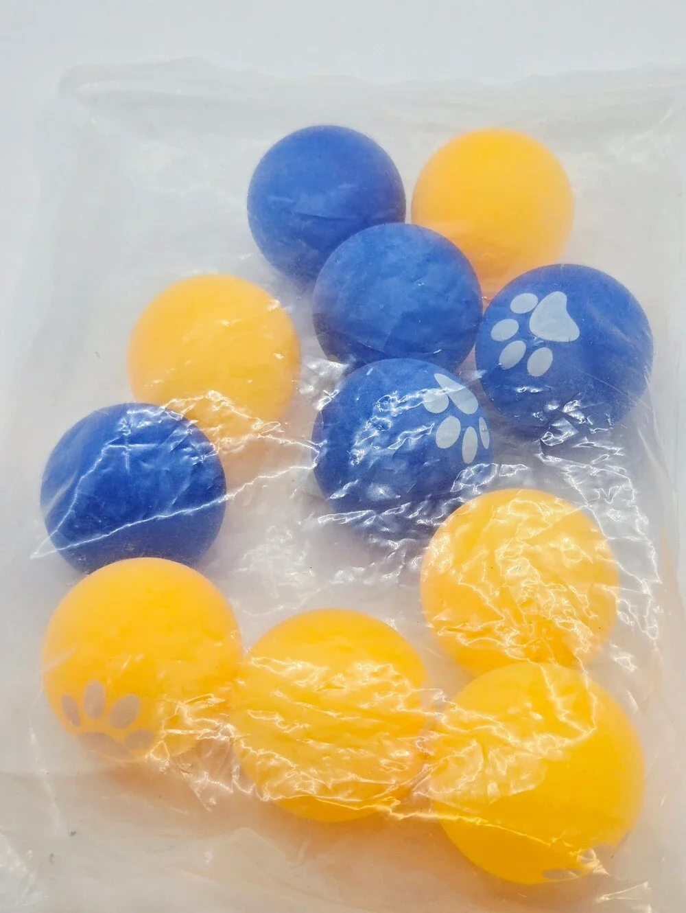 11 Pack Plastic Pet Play Balls Blue Yellow Paw Print Dog Cat Toy Ball Set